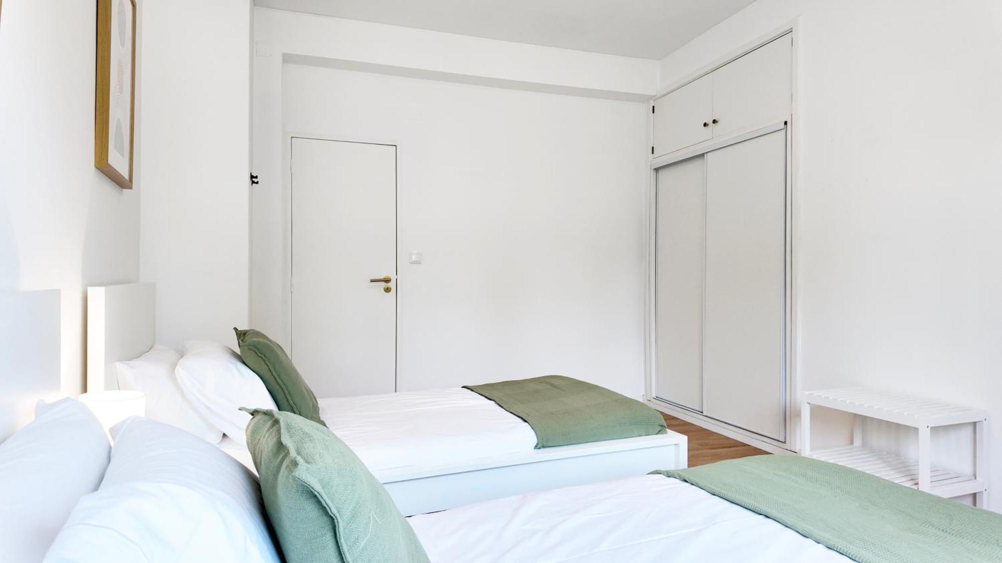 Apartment House Espacoso E Porto