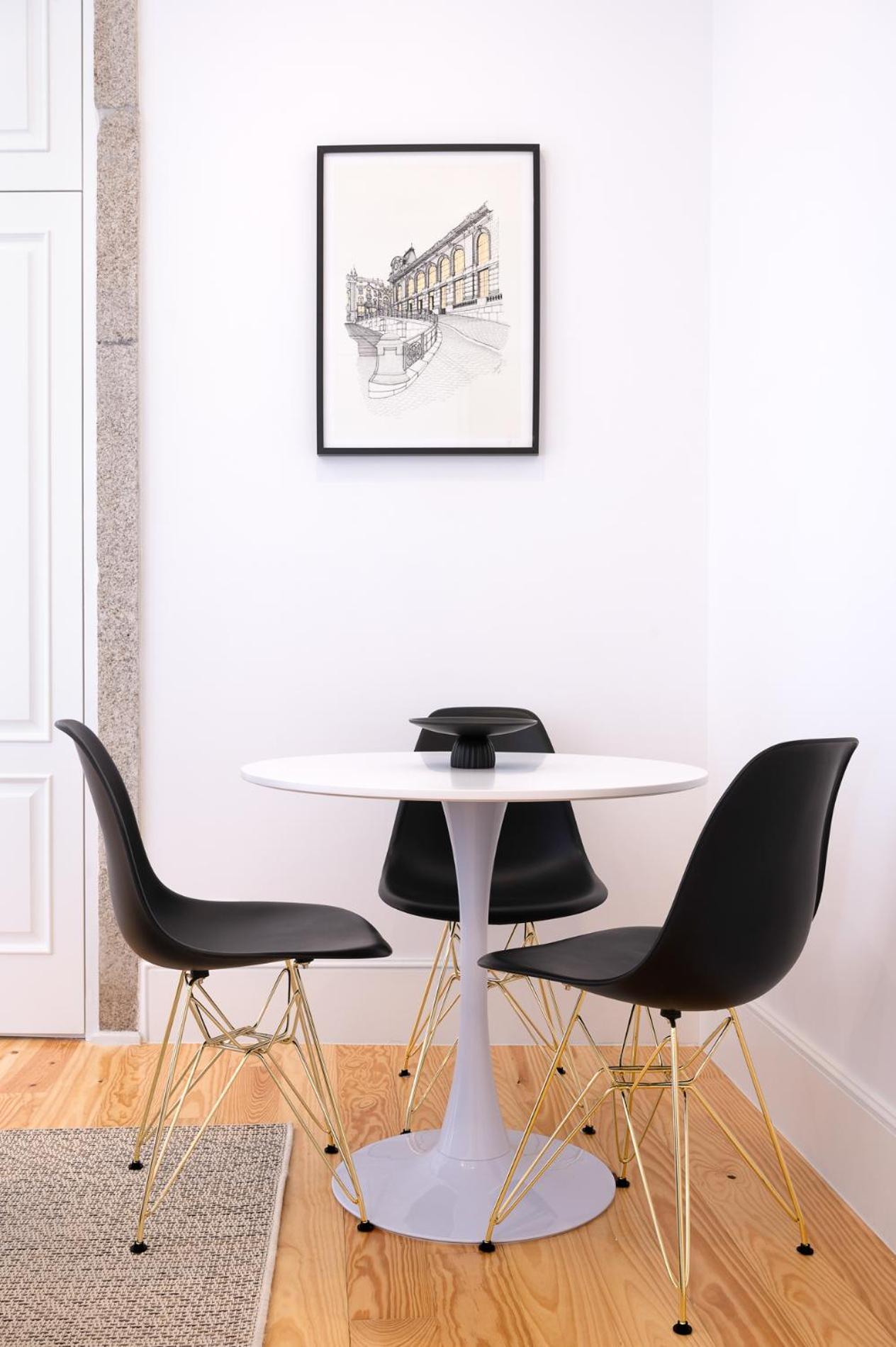 Private Terrace At Flores Street Apartment Porto