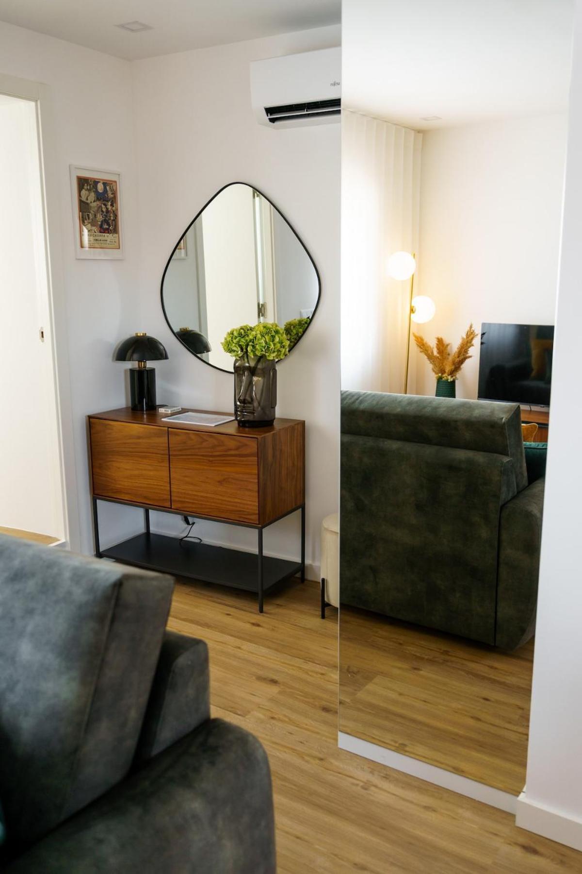 Lighthouse By Mymoradia I Vue & Elegance A Appartement