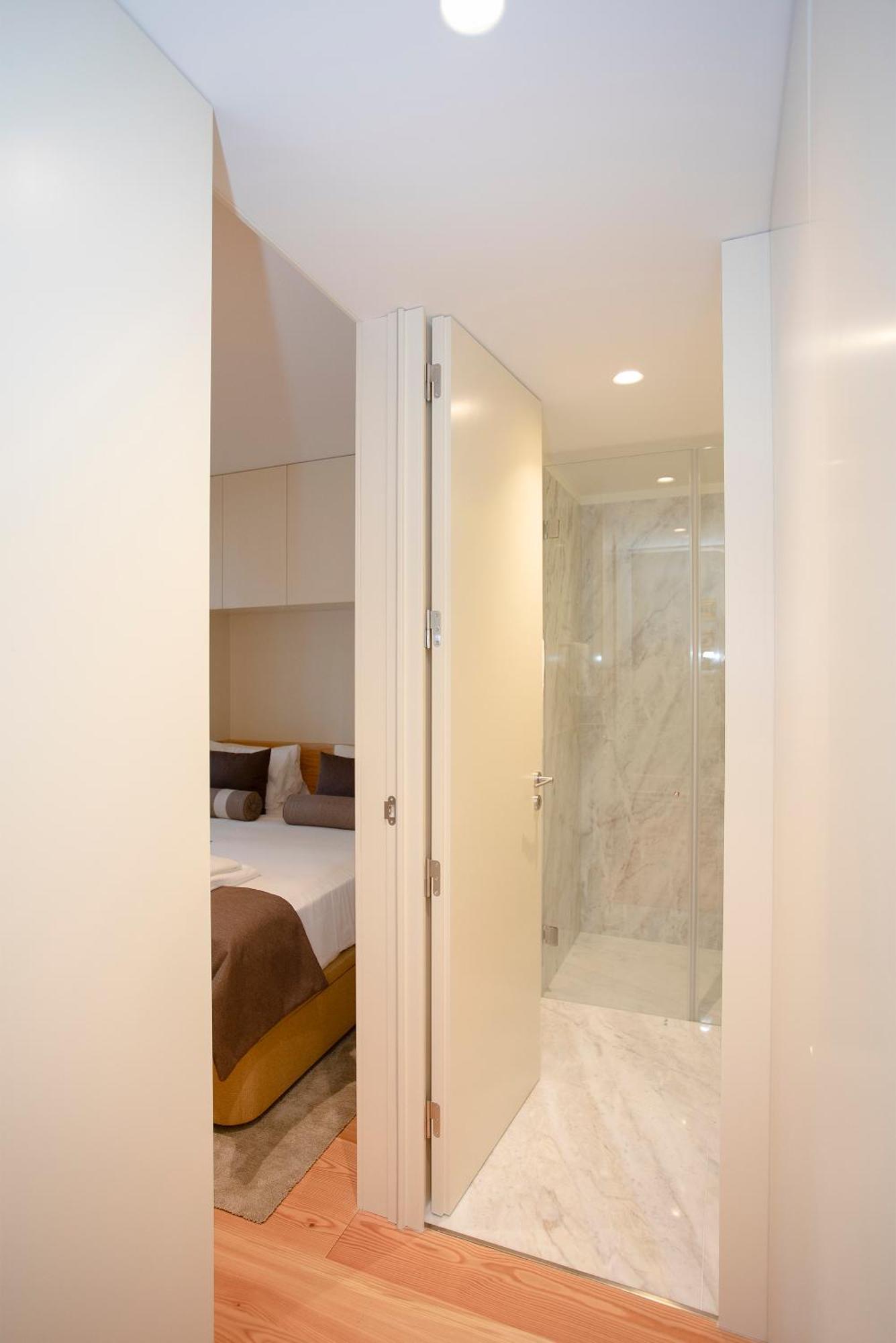 Liiiving In - Cedofeita Charming Apartment Porto