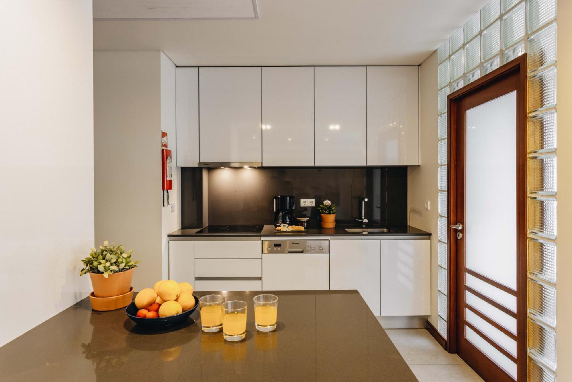 Premium With Private Terrace & Garage Porto