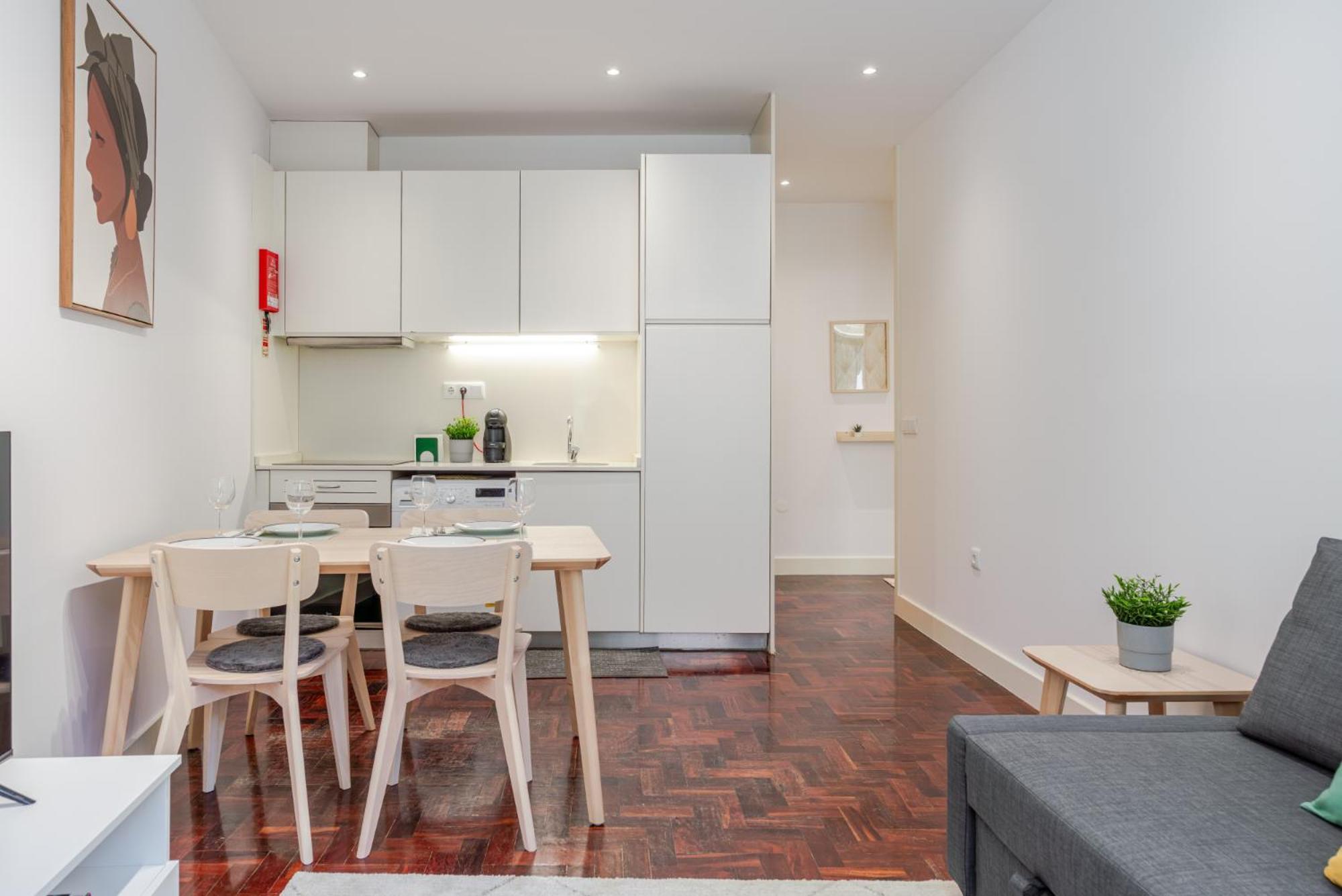 Appartement Renovated & Quiet 1-bedroom In Santa Catarina Porto