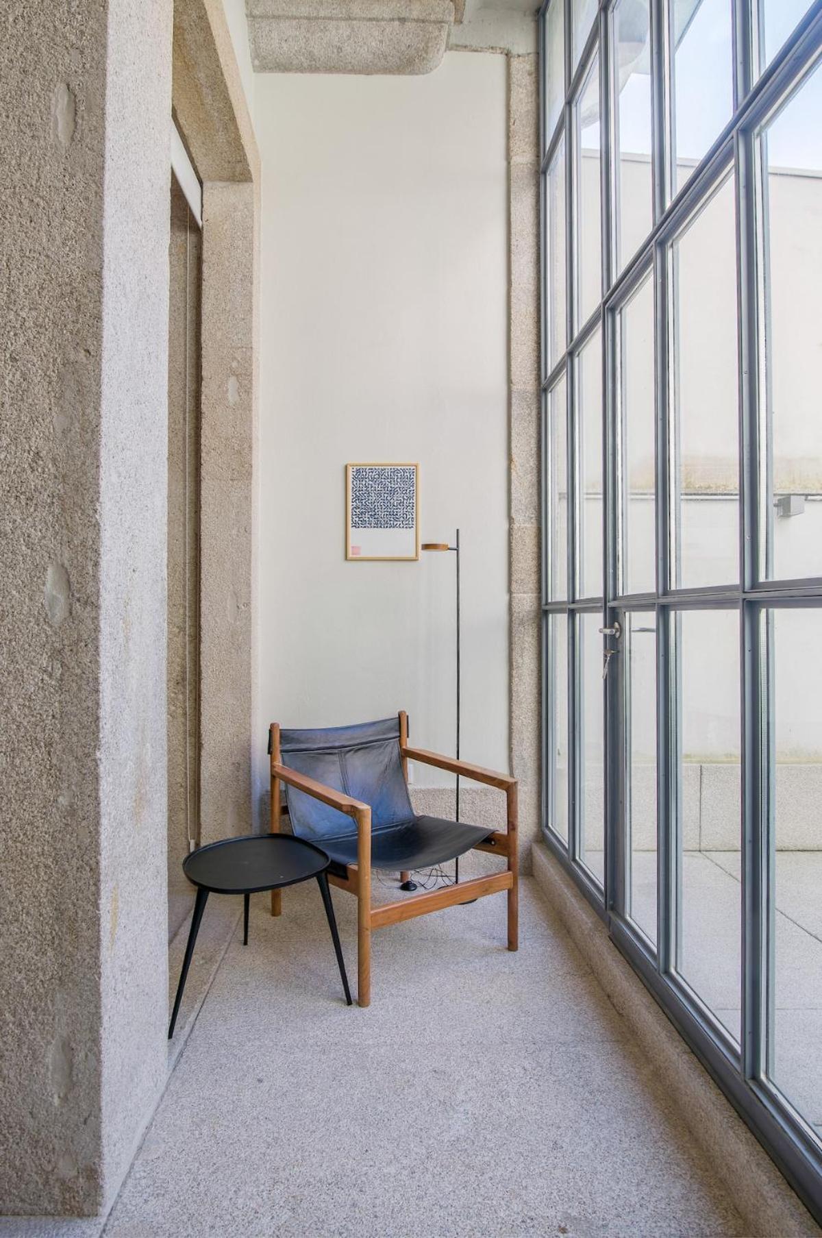 Almada 151 - 1t Apartment
