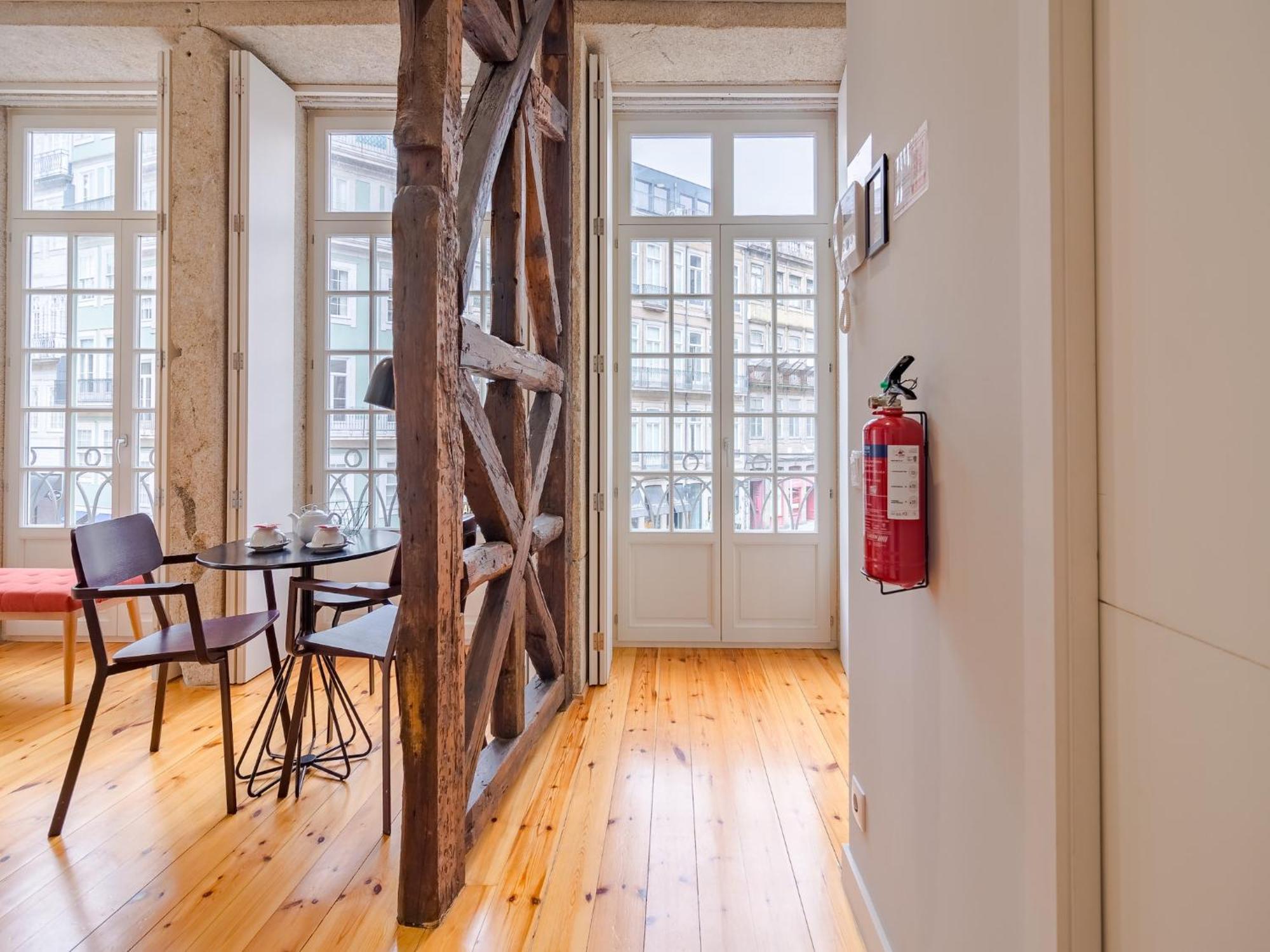 City-center With Modern Comforts Porto