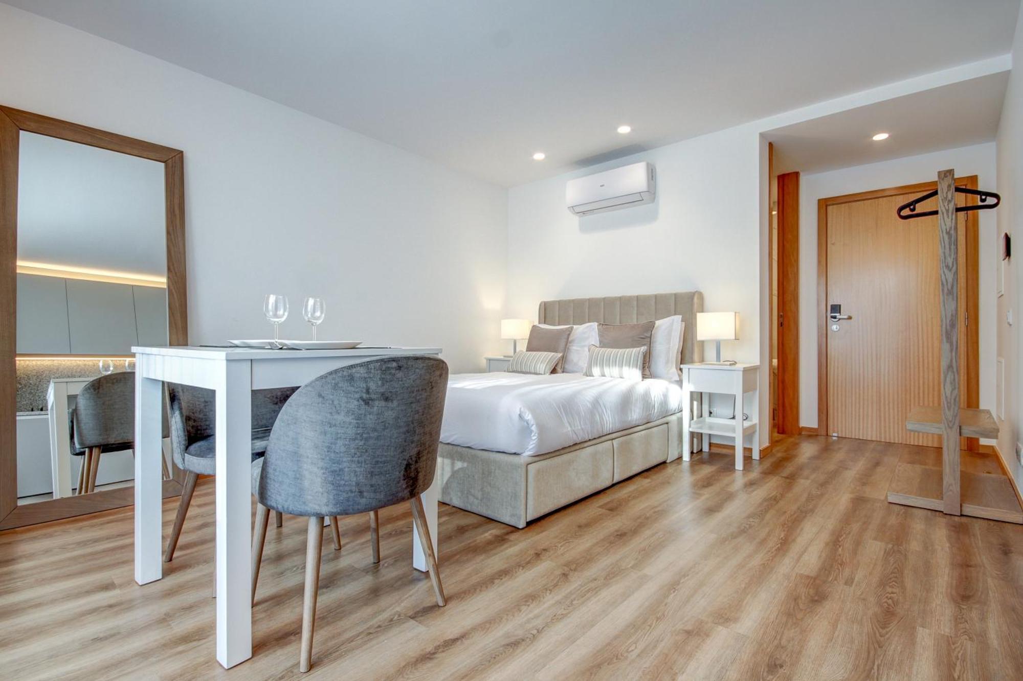 Blue Aparthotel *