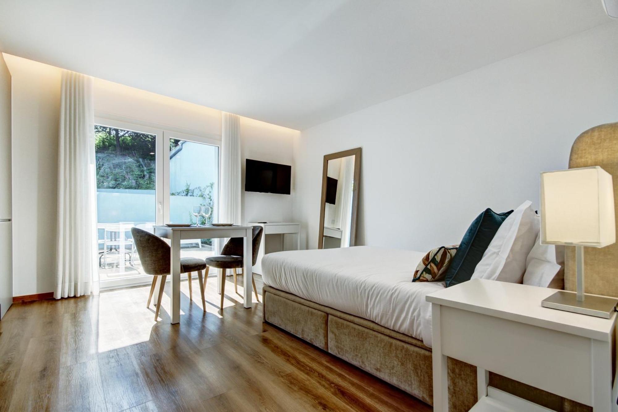 Blue Aparthotel Porto
