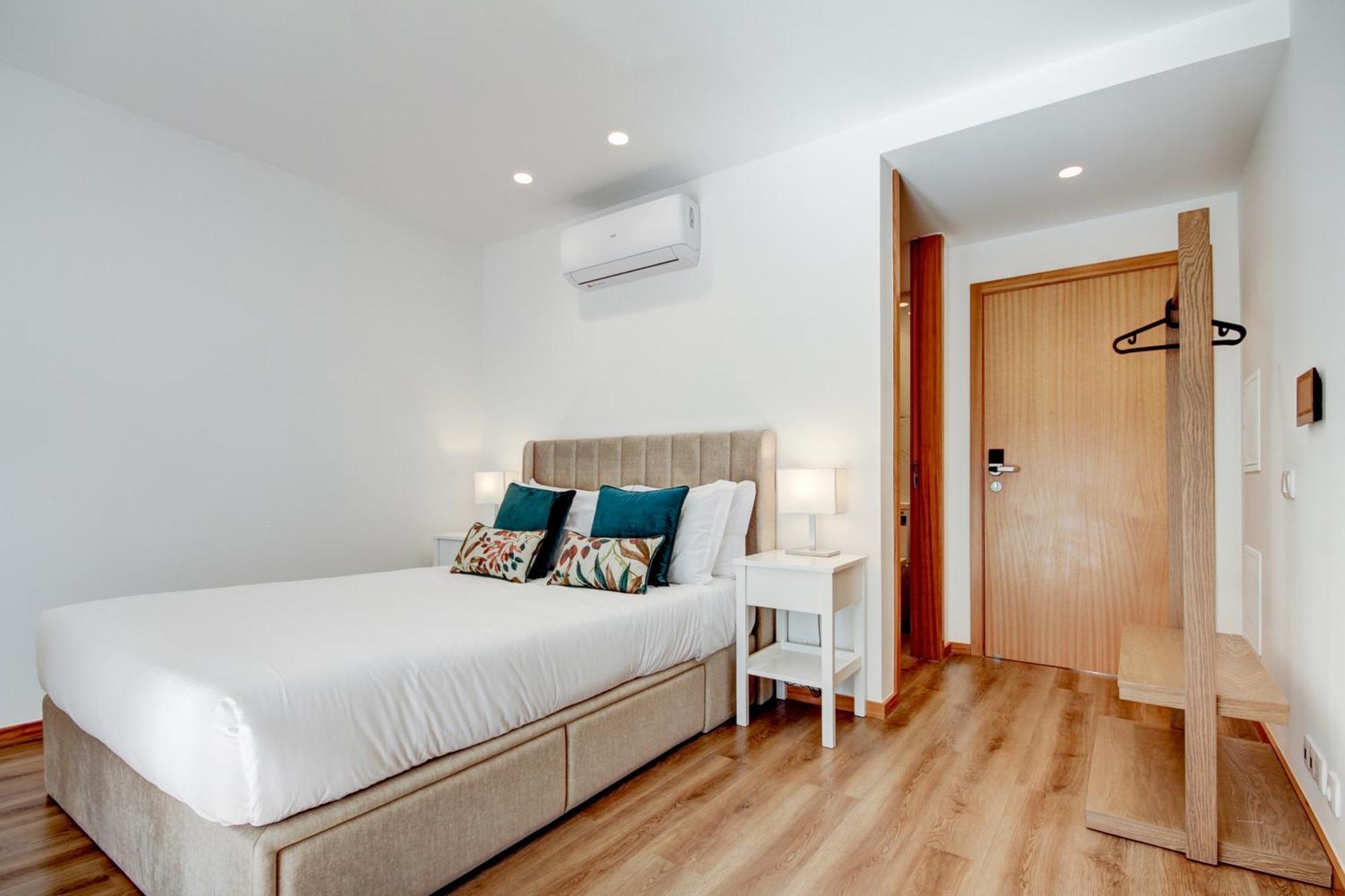 Aparthotel Blue *