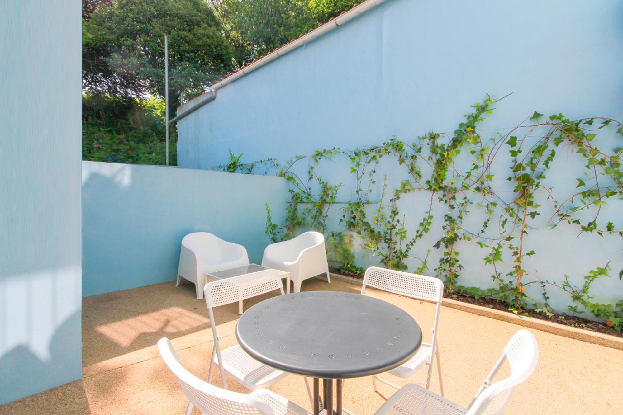 Blue Aparthotel