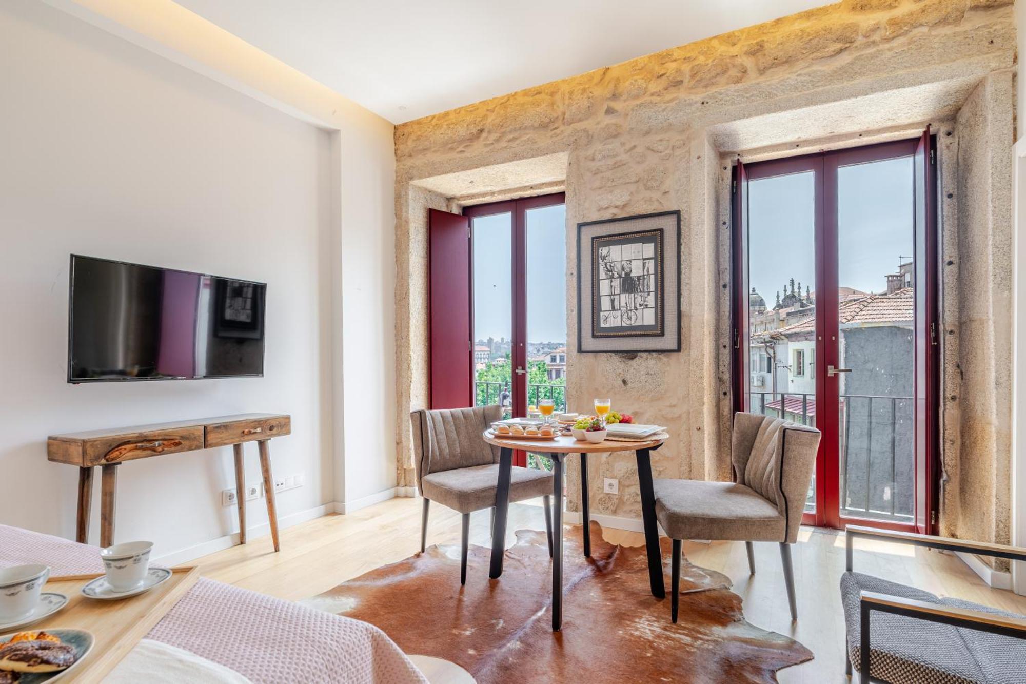 Decor - Clerigos By Host Wise Porto