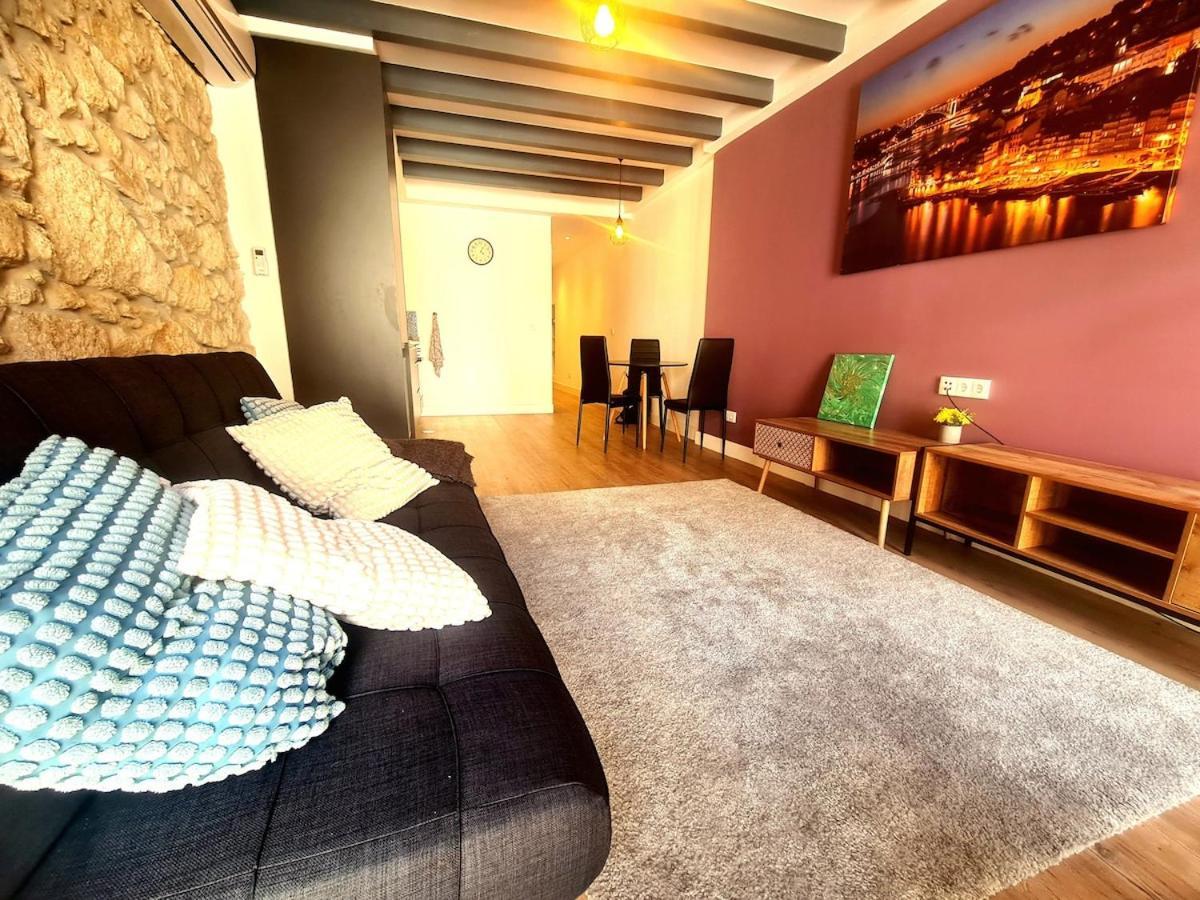 Taipas Old Flats Apartment *