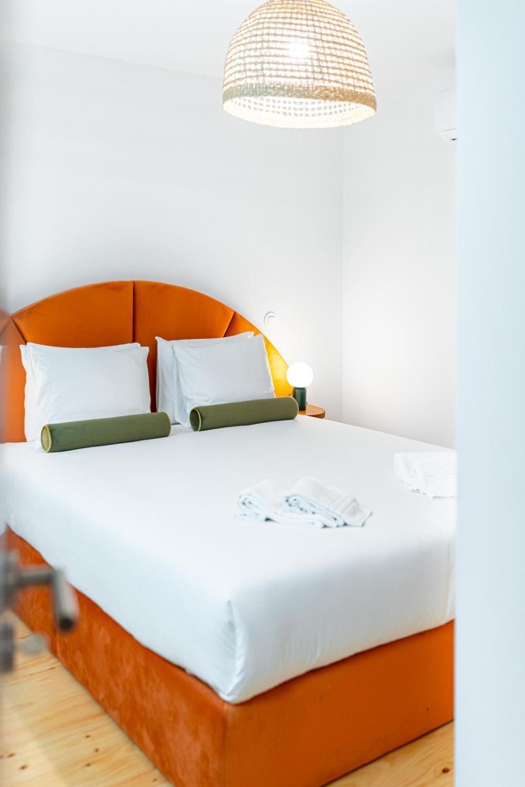 Lifestyle At By Upperground Apartment Porto