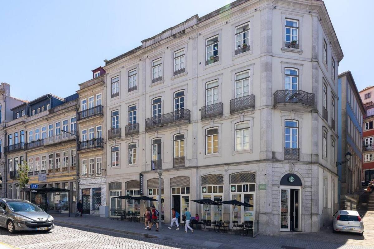 Luz Da Mouzinho, Downtown Porto