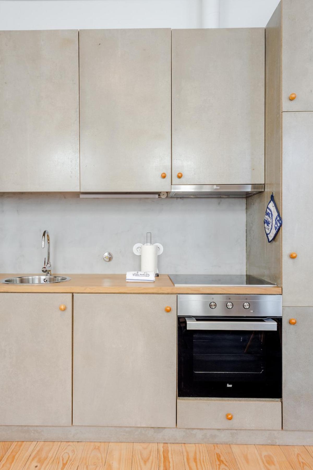 Luz Da Mouzinho, Downtown Apartment *