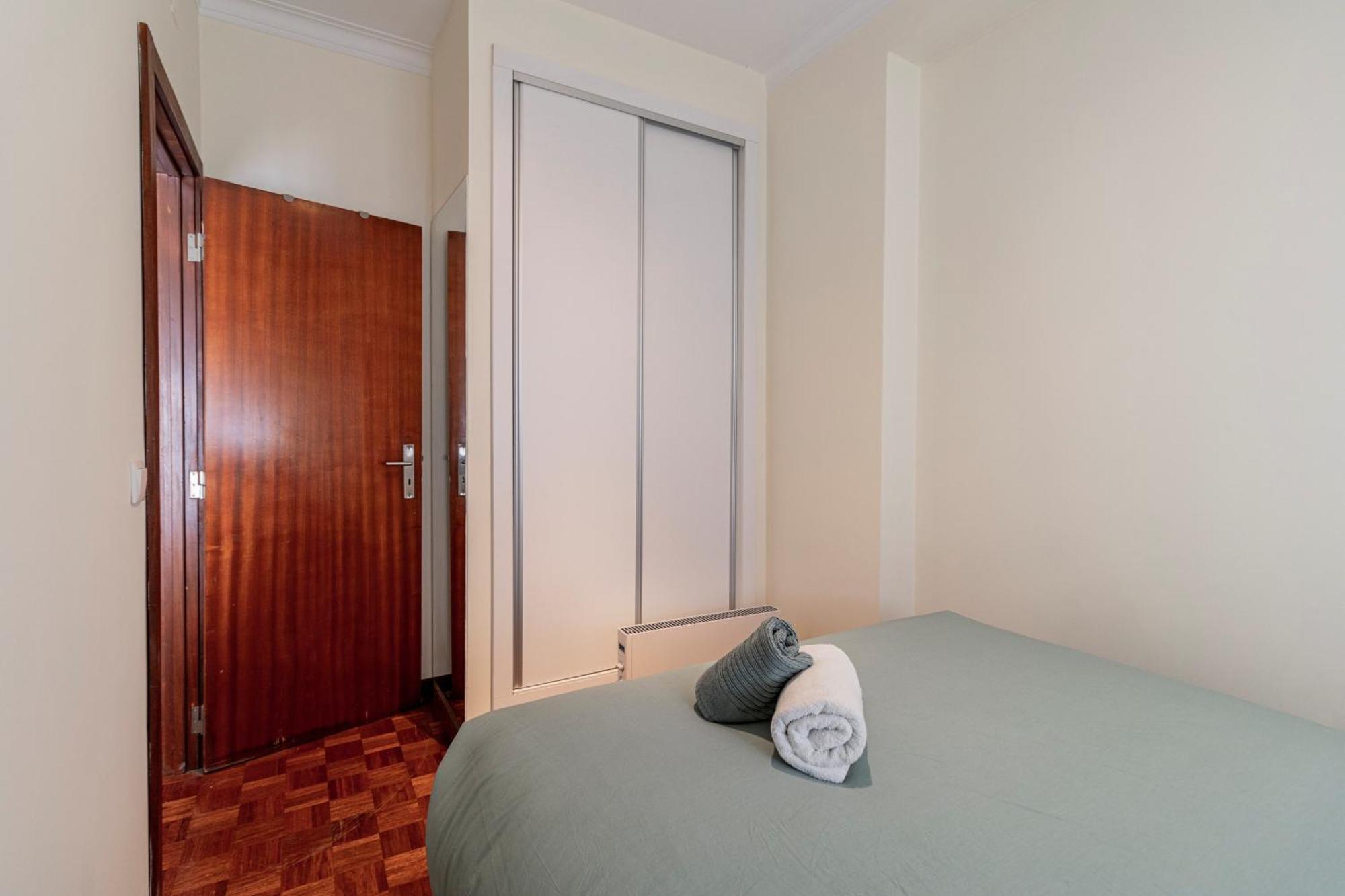 Apartment In Center