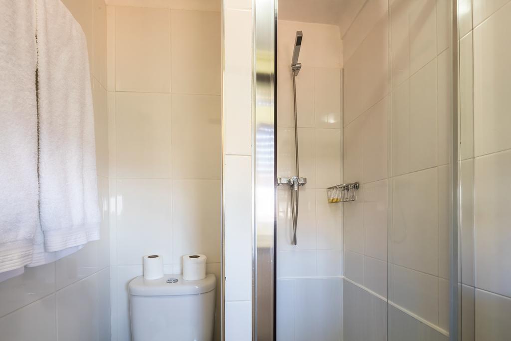 Pedra Iberica Guest house 3*