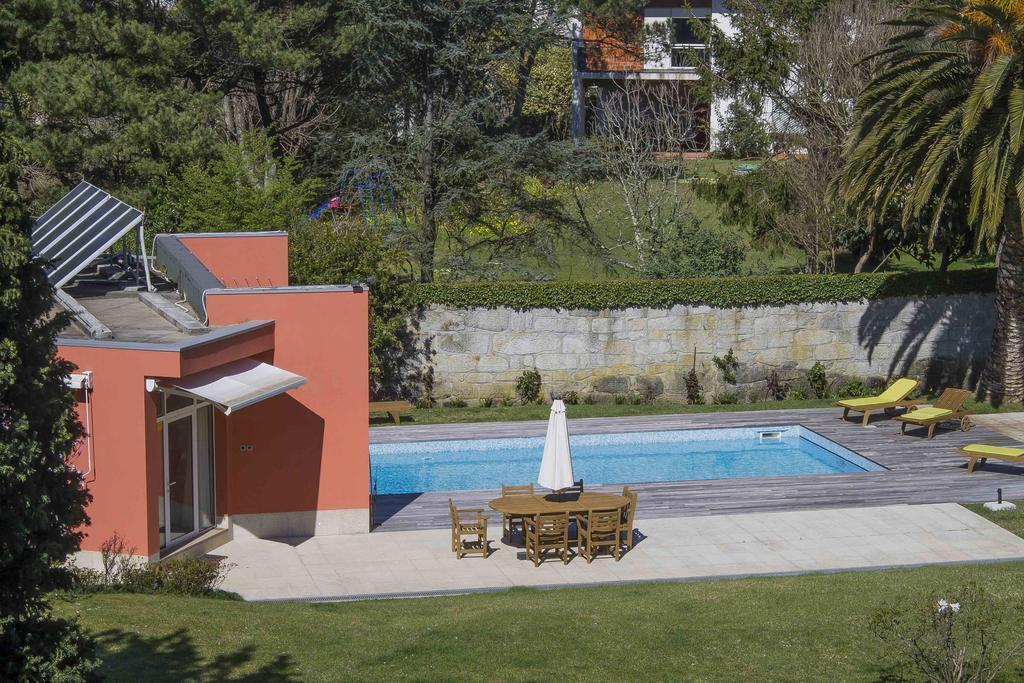 Liiiving In Porto | Oporto Garden Pool House * Porto