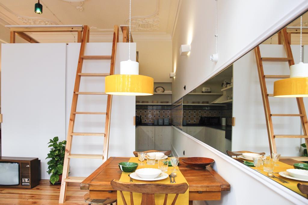 77 Apartment *