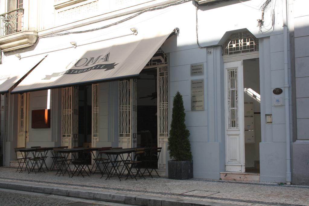 Rivoli Apartment *