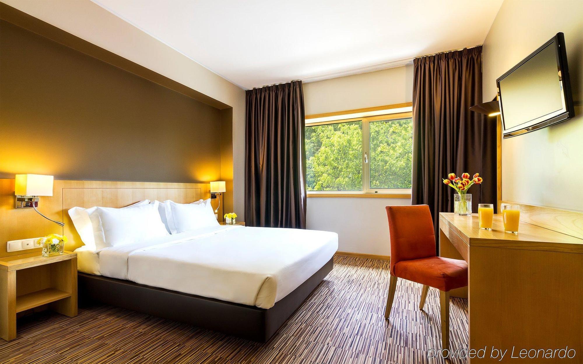 Hf Tuela Hotel 3*