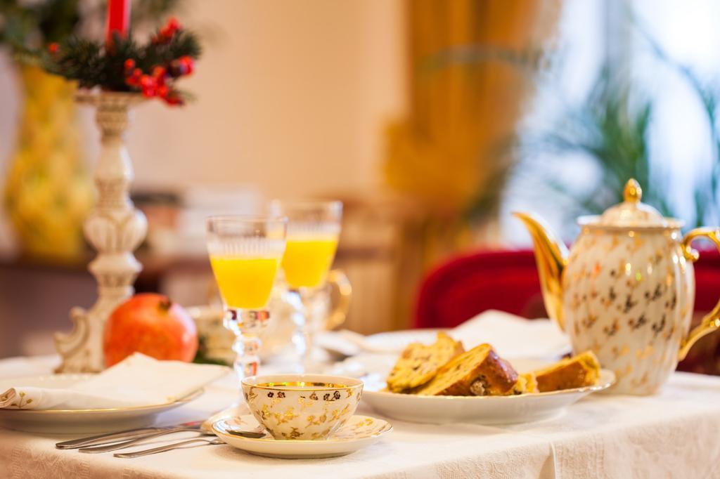 Bed & Breakfast Persona