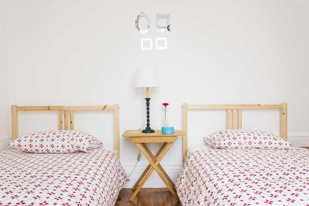 Junqueiro Apartment