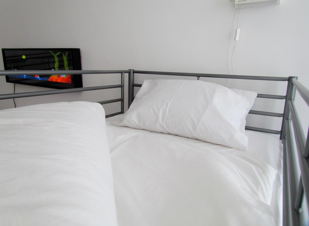 Alegria Hostel *