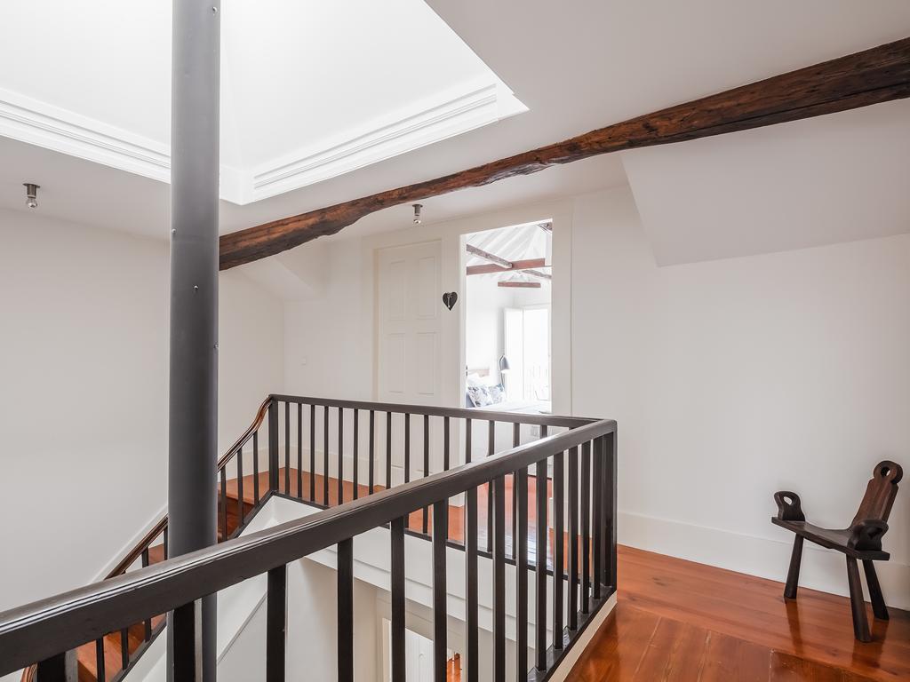 Bed & Breakfast Down2town Porto