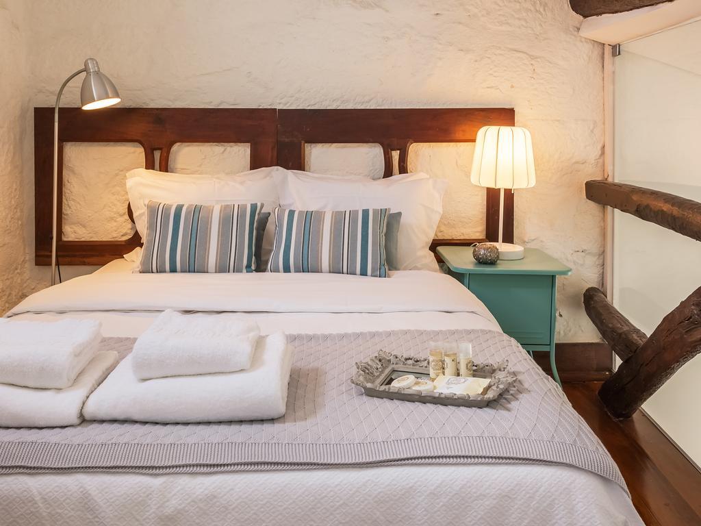 Bed & Breakfast Down2town Porto