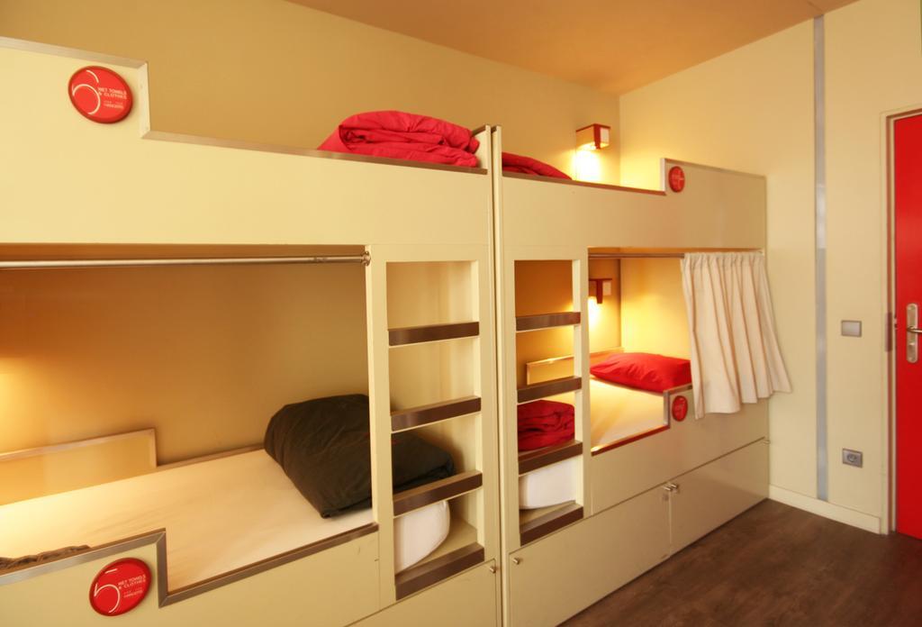 Pilot Design Hostel&bar Porto