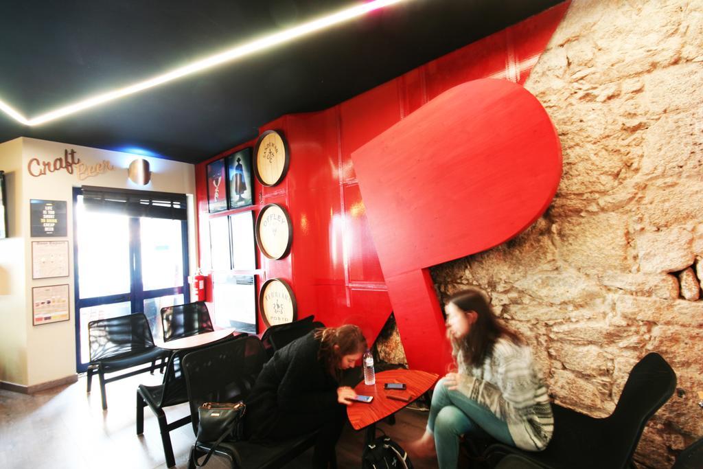 Pilot Design Hostel&bar Porto