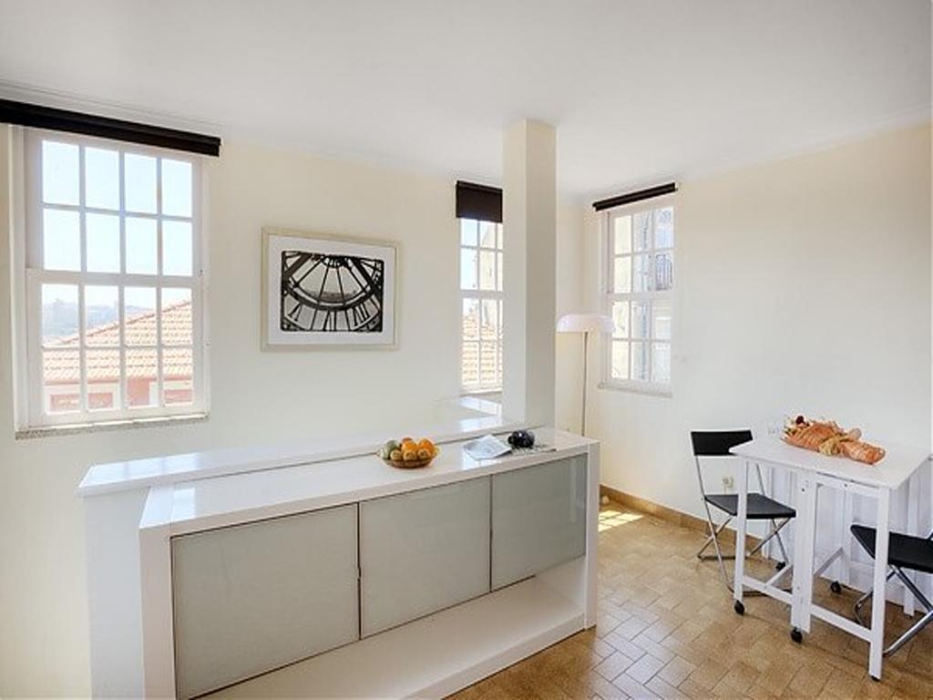 Apartment Clerigos *