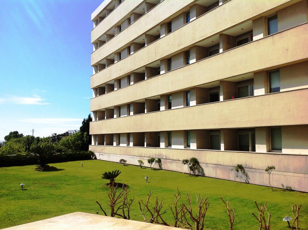 Apartment Studio Pontoau Porto