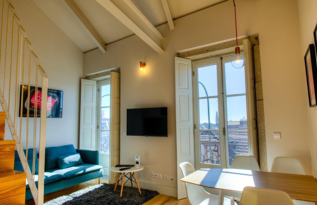 Apartment Cinema