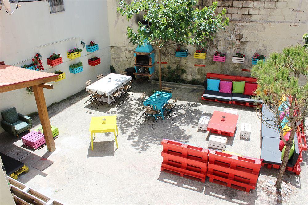 Supernova Hostel *