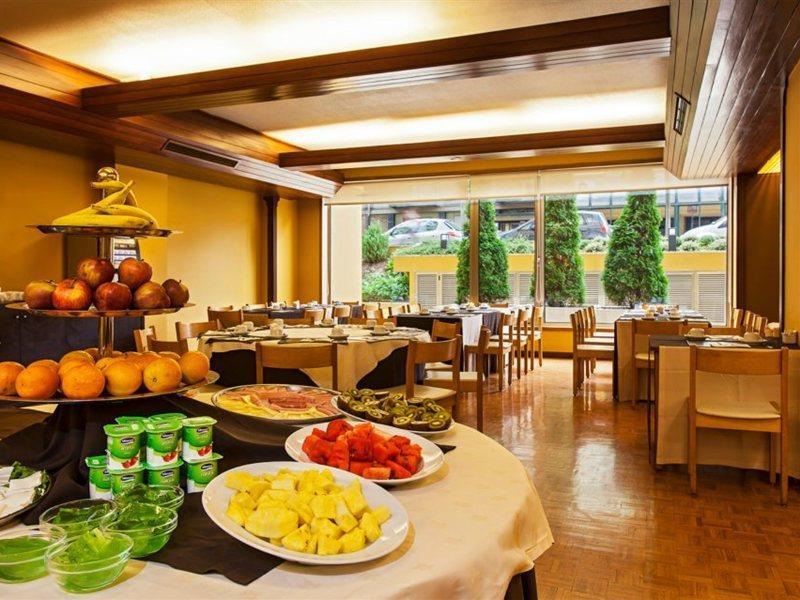 Hotel Hf Tuela 3*