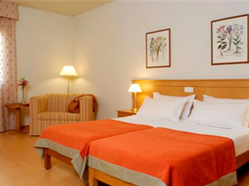 Hotel Tryp By Wyndham Centro Porto