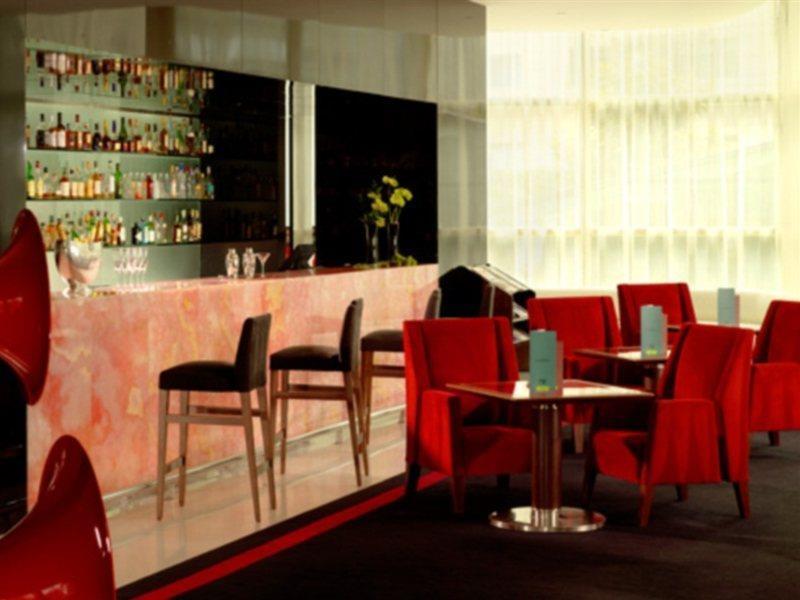 Hotel Sheraton &