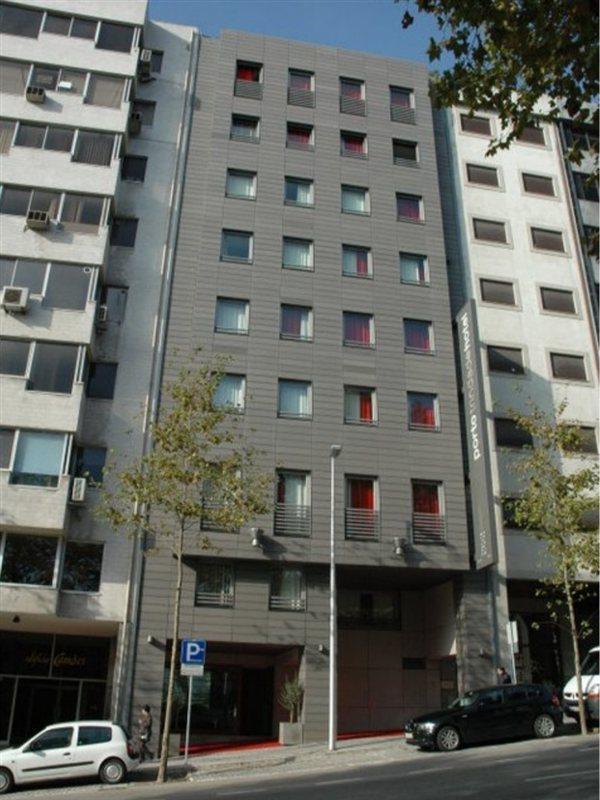 Hotel Trindade 4*