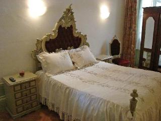 Guest house Lunar Porto