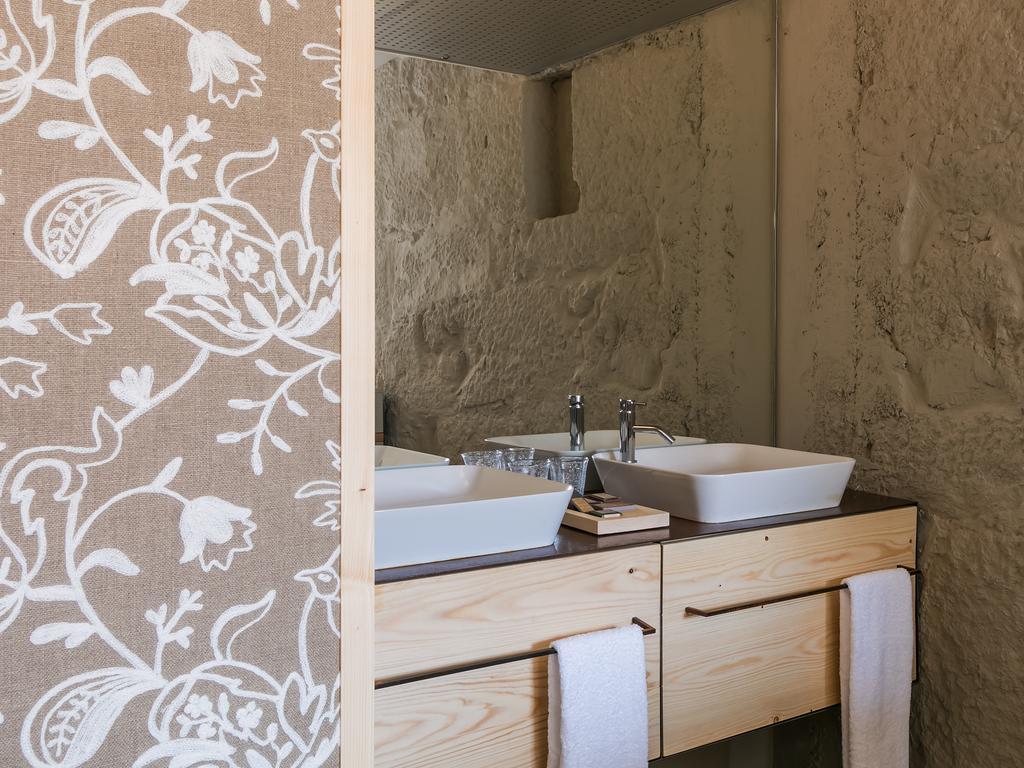 Gasthuis Armazem Luxury Housing- Architectural & Design Porto