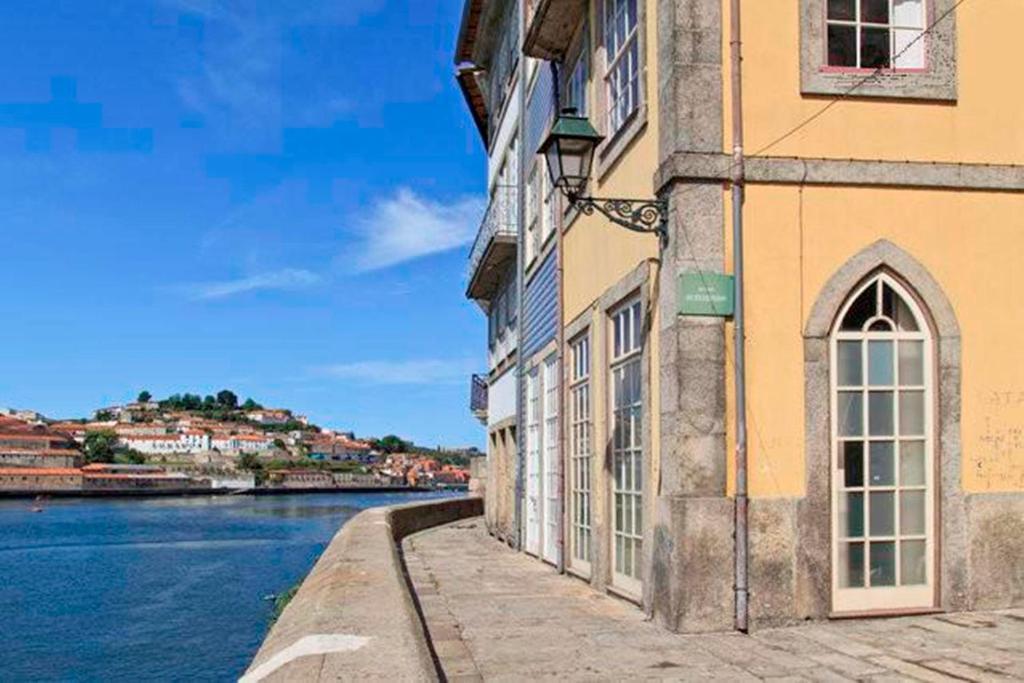 - River Front
