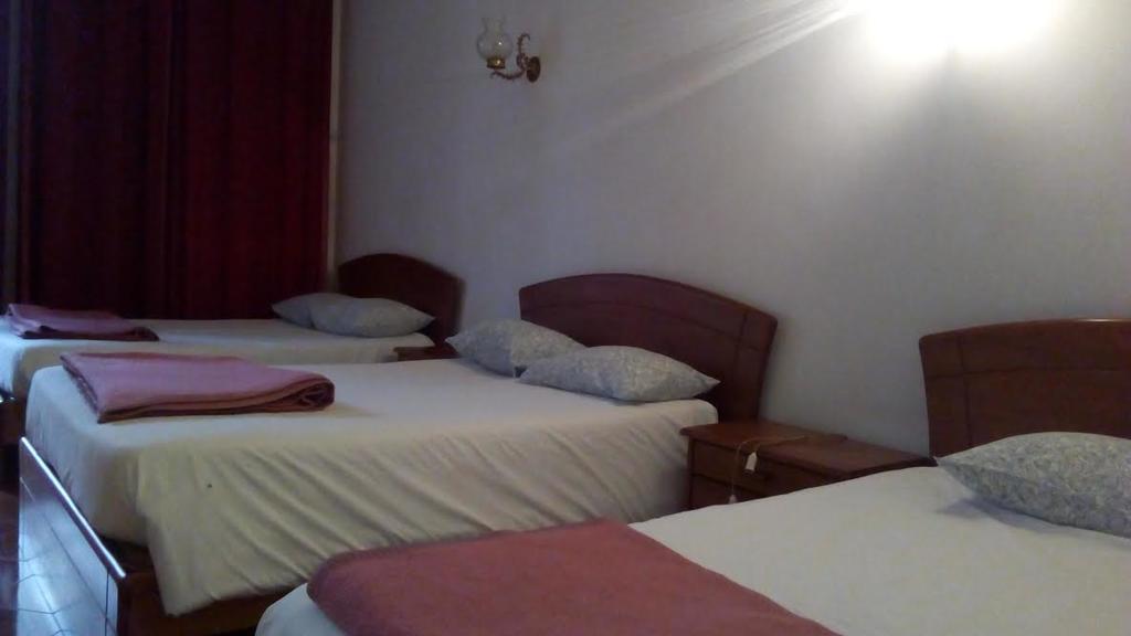 Guest house Marfim 2*