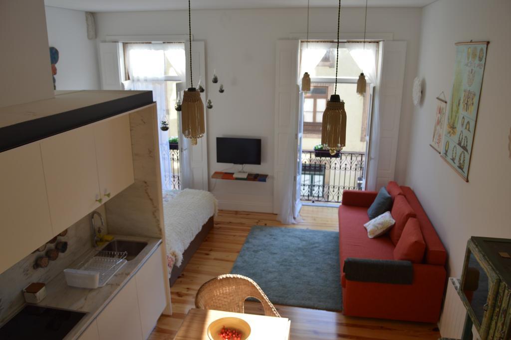 Old In New Apartment *