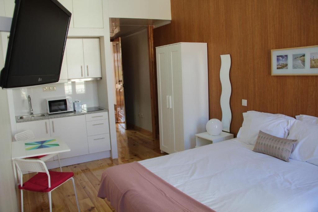 Loule Estudios Apartment