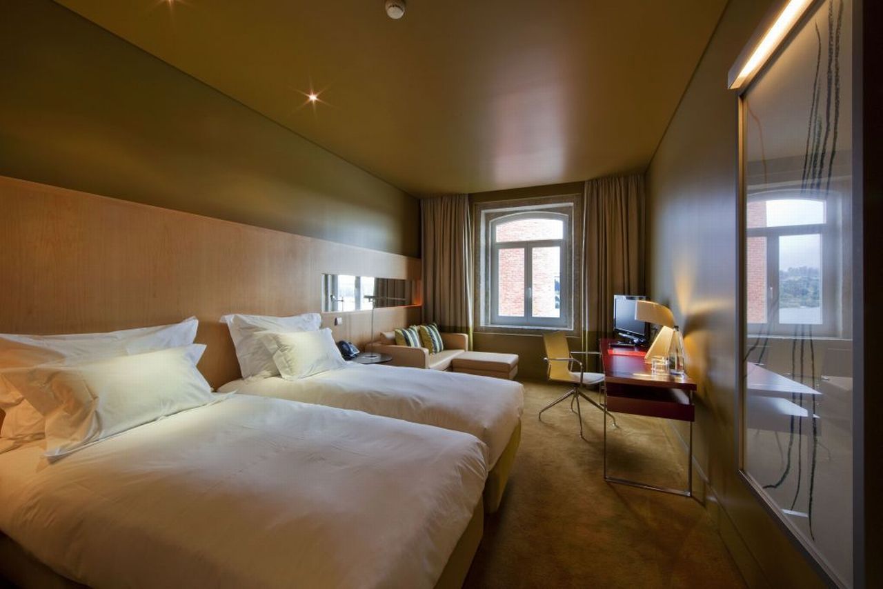 Pestana Palácio Do Freixo, Pousada&national Monument - The Leading Of The World 5*
