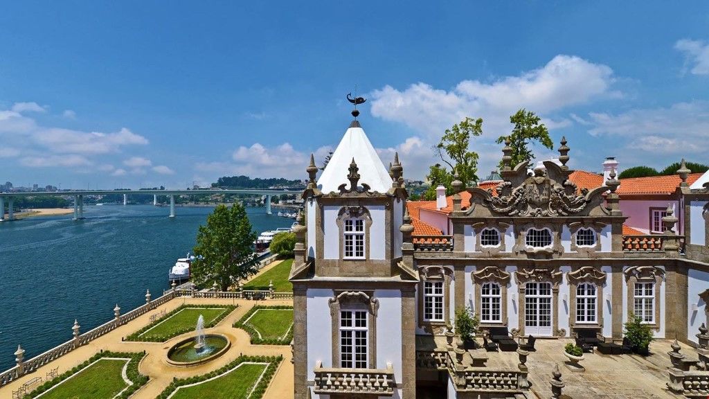 Pestana Palácio Do Freixo, Pousada&national Monument - The Leading Of The World