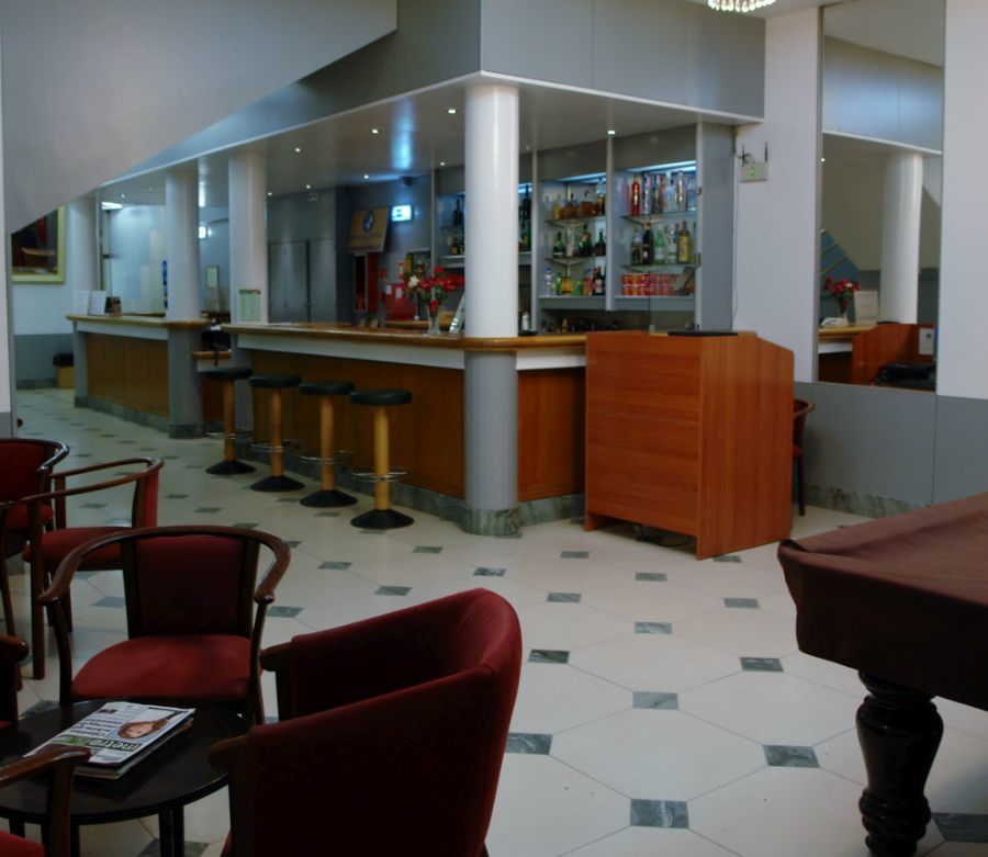 Hotel Universal 2*