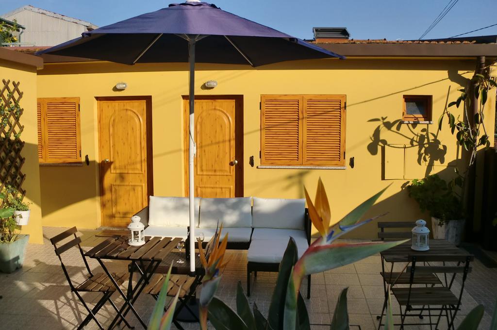 The Yellow House 2 Ferienhaus *
