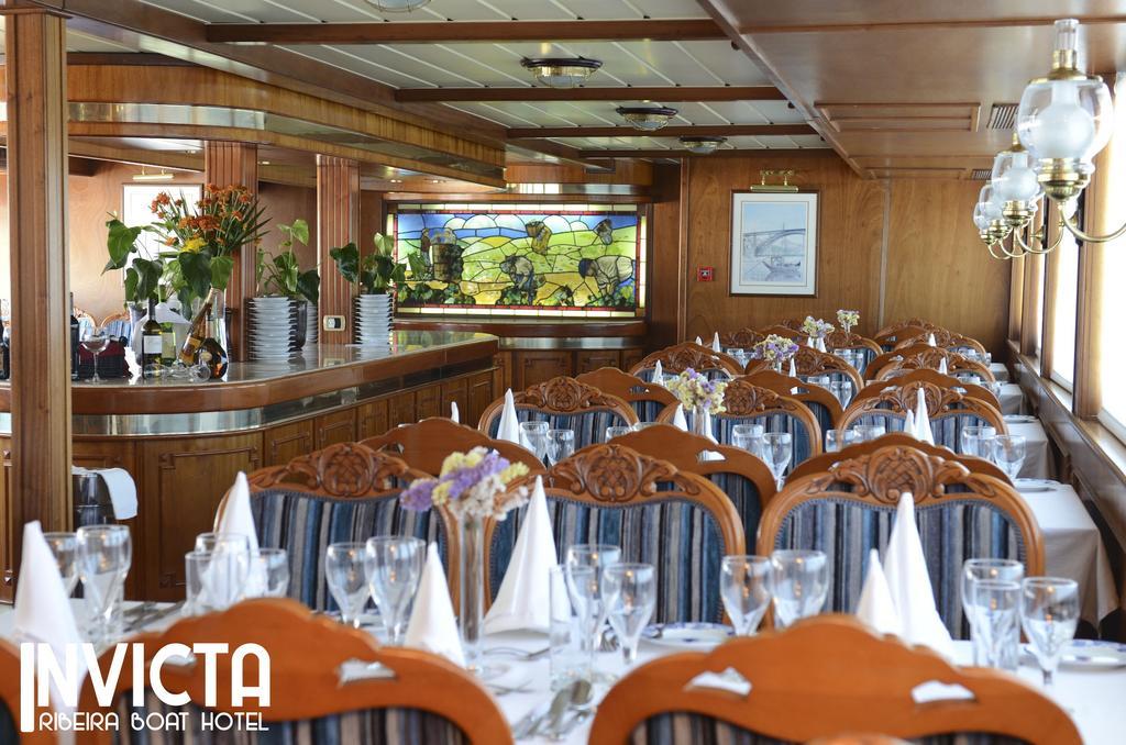 Invicta Ribeira Boat Botel 3*