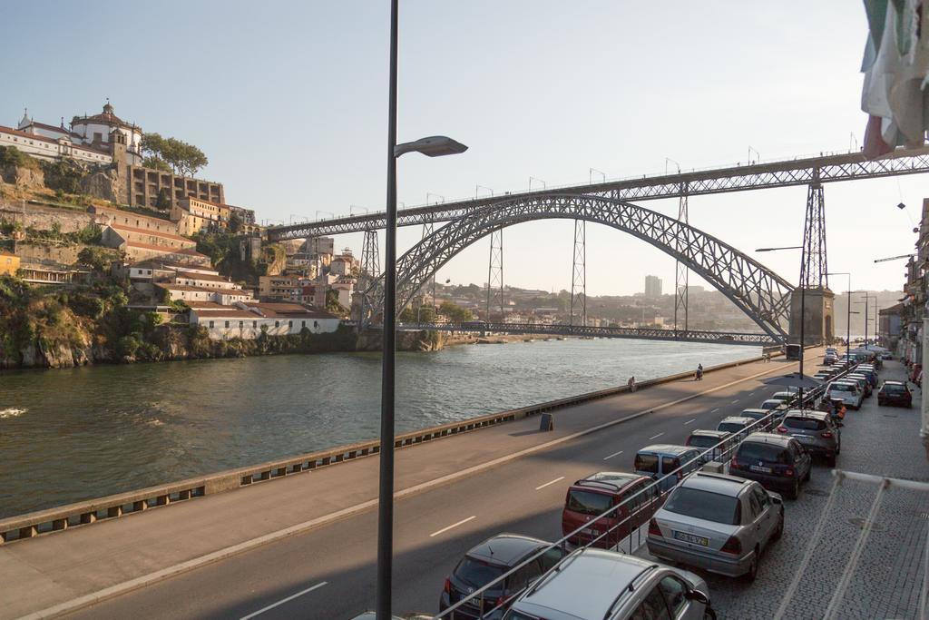 Apartment Eiffel Riverside Porto